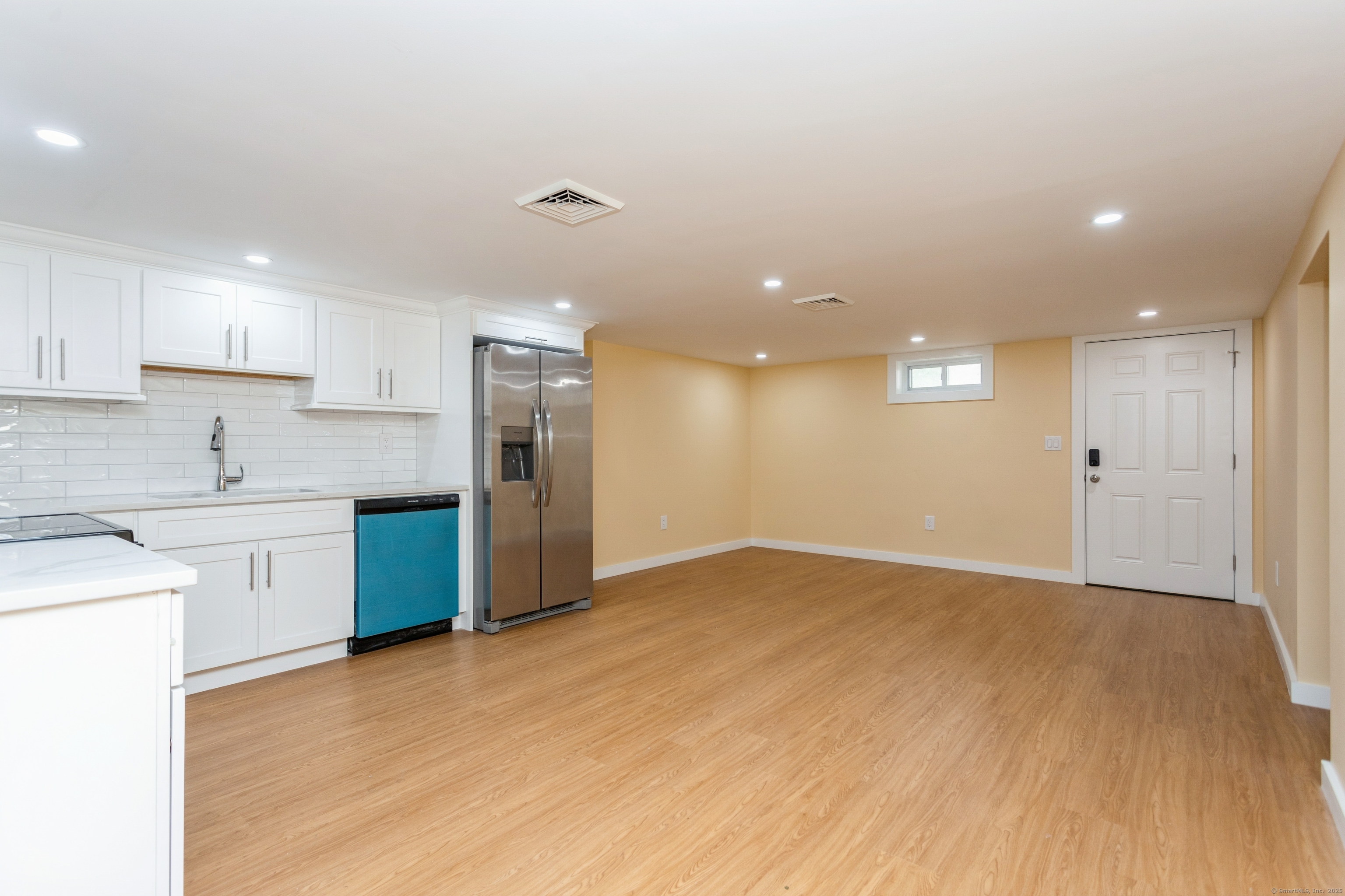 171 Ashton Street, Bridgeport, Connecticut image 6