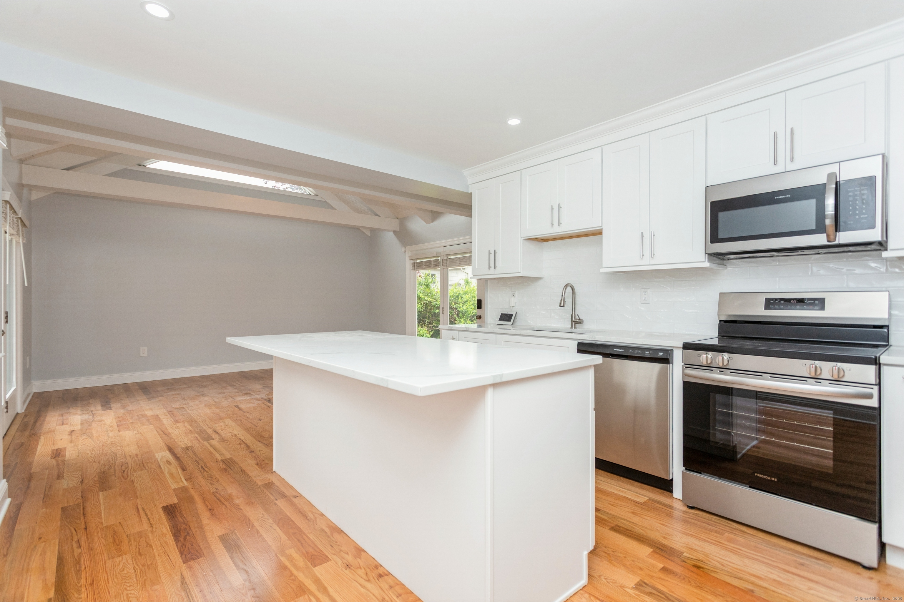 171 Ashton Street, Bridgeport, Connecticut image 4