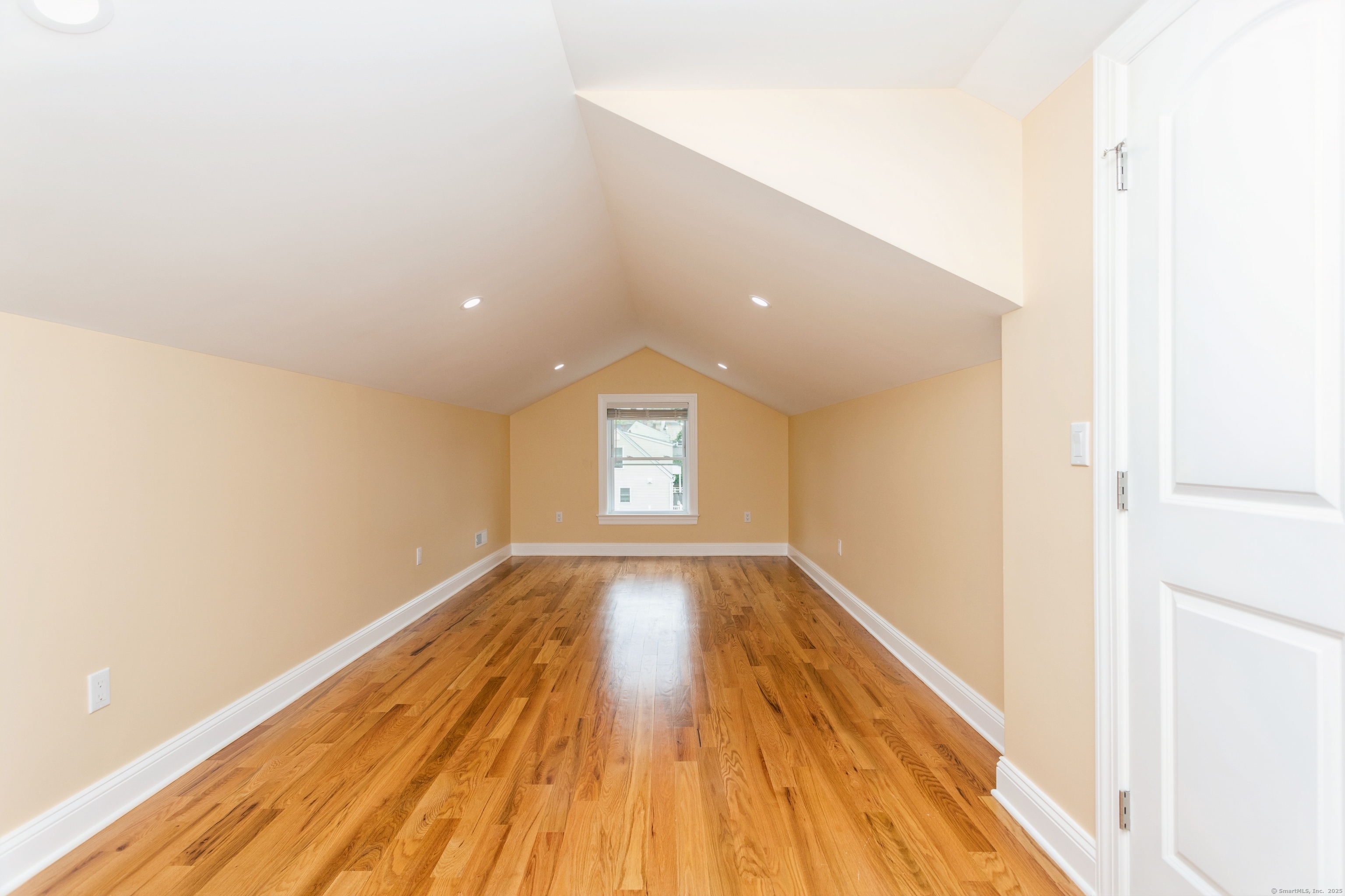 171 Ashton Street, Bridgeport, Connecticut image 22