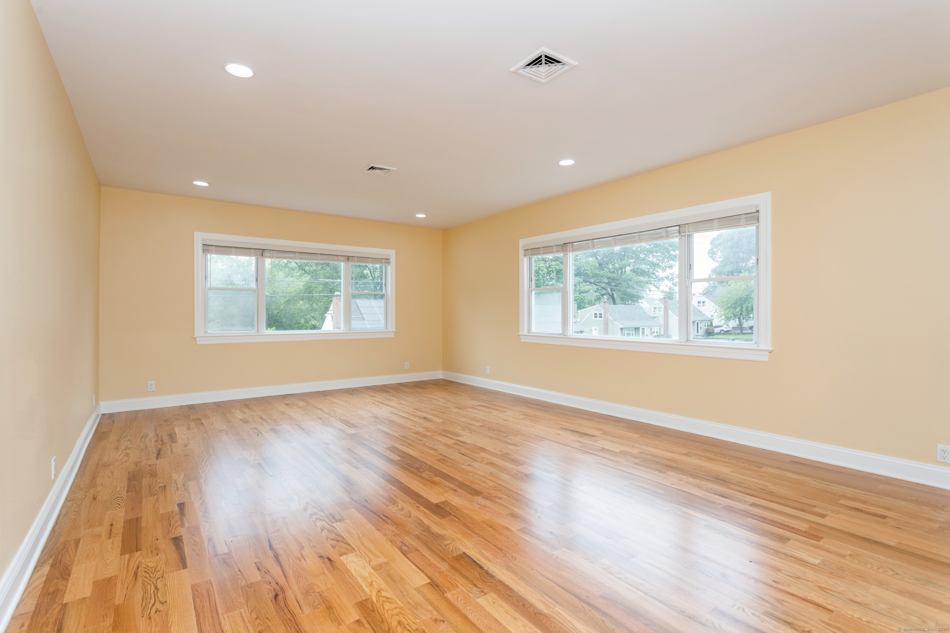 171 Ashton Street, Bridgeport, Connecticut image 2
