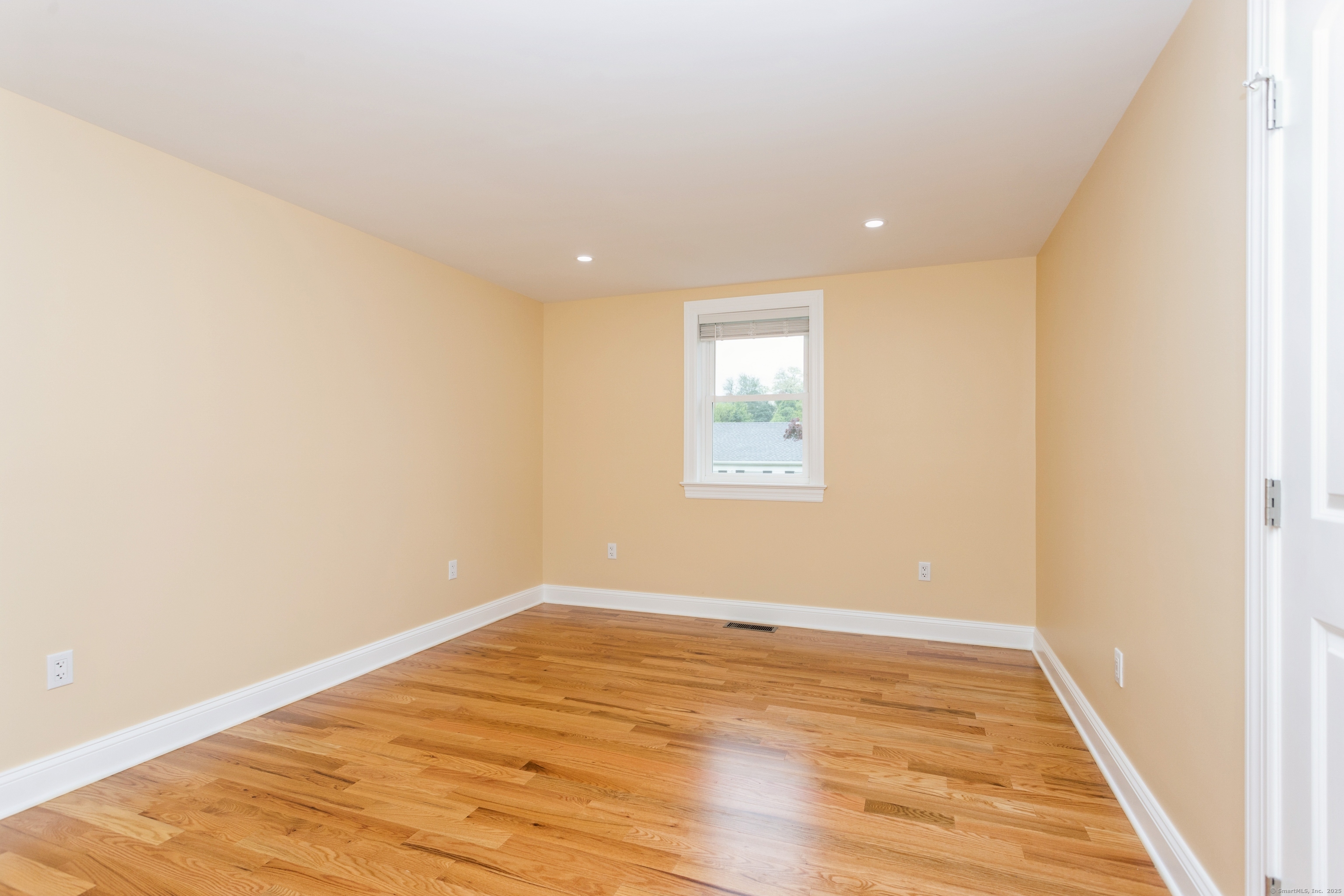 171 Ashton Street, Bridgeport, Connecticut image 19