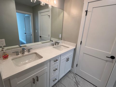 Tiny photo for 37 Old Route 7 #4, Brookfield, CT 06804 (MLS # 24135205)