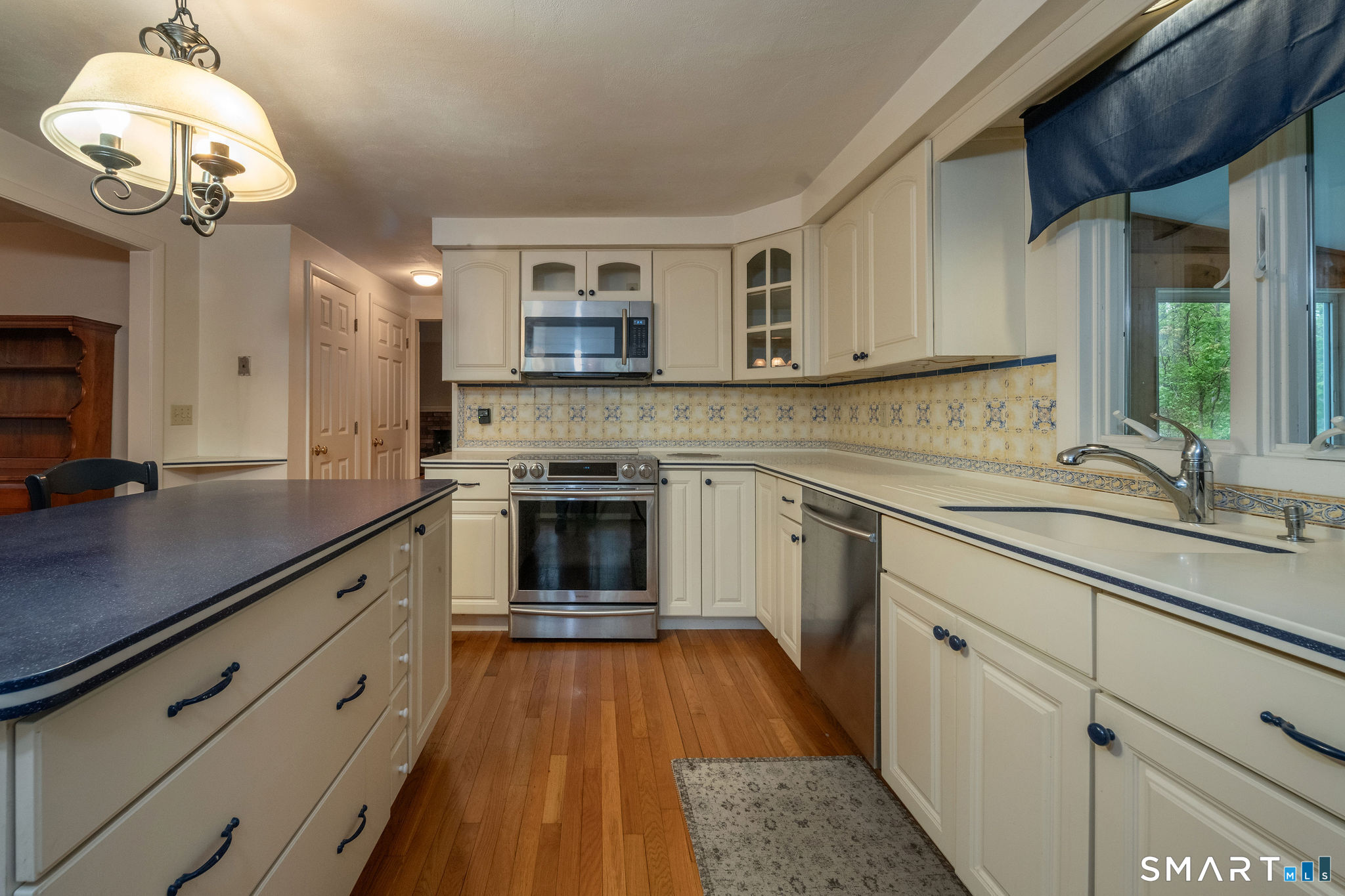 14 Hill View Lane
