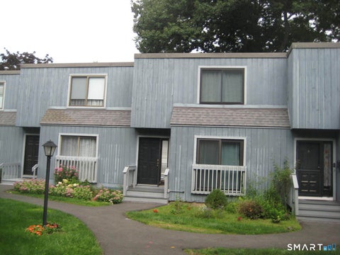 Condo For Sale - 403 Plymouth Colony #403<br/> New Haven County, Branford, CT 06405