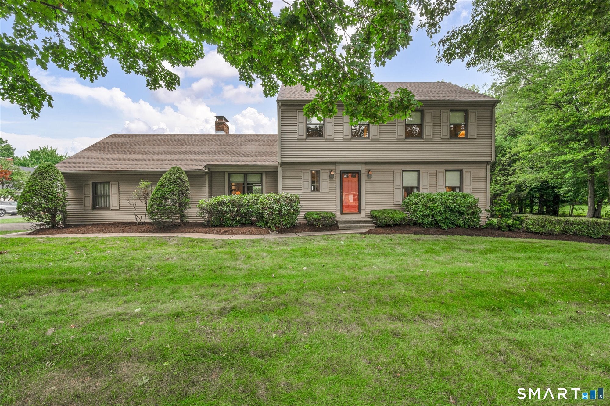2 Sachem Drive