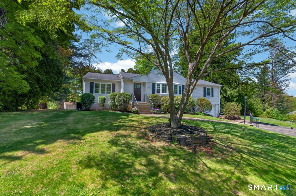 181 Crescent Circle