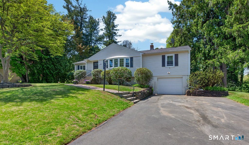 181 Crescent Circle