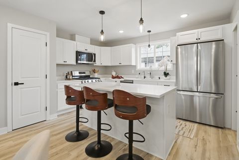 Tiny photo for 409 Prospect Avenue #5, West Hartford, CT 06119 (MLS # 24137189)