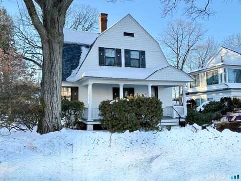 Photo of 82 Coniston Avenue, Waterbury, CT 06708 (MLS # 24151943)