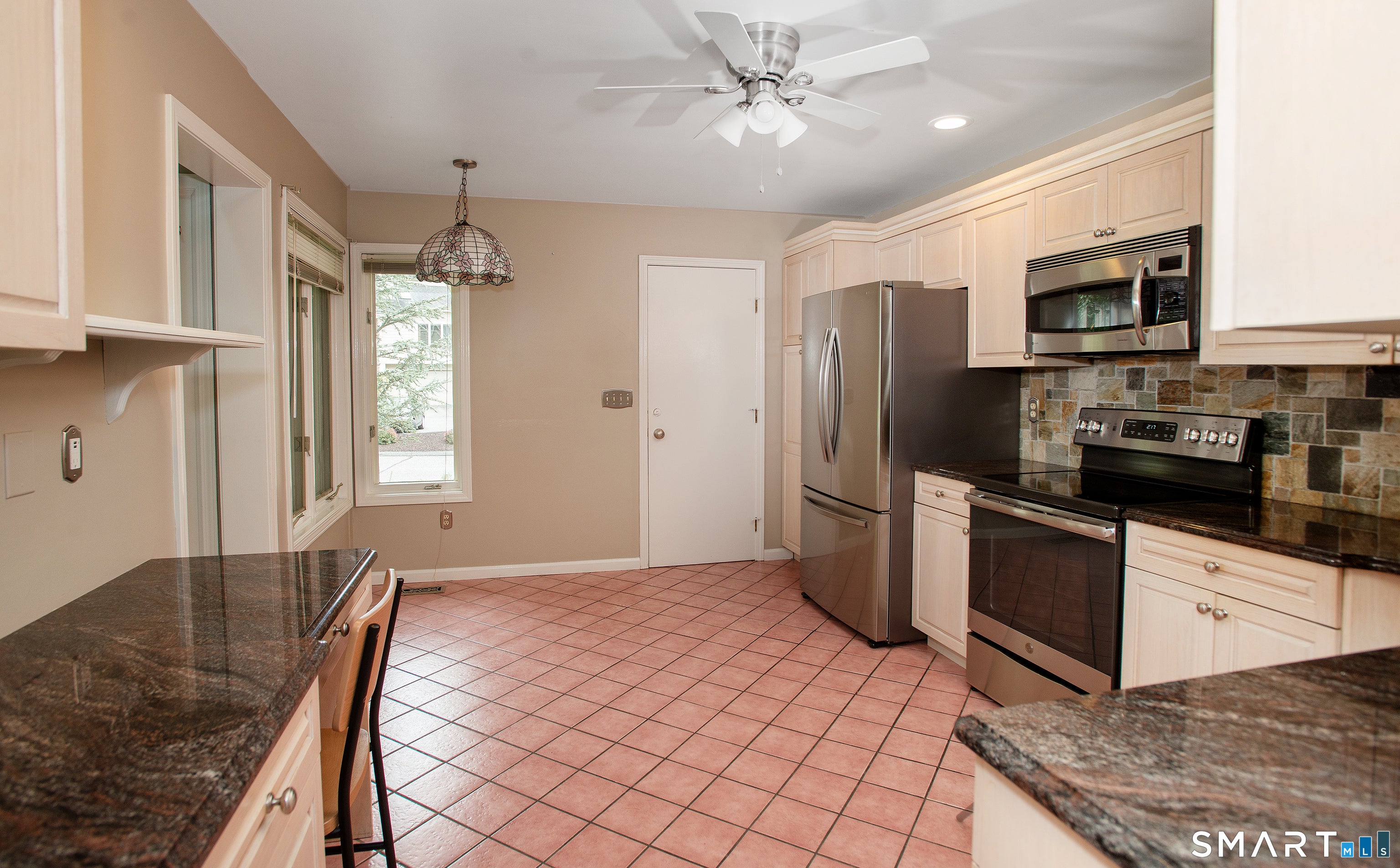 12 Boulevard Drive 36-193