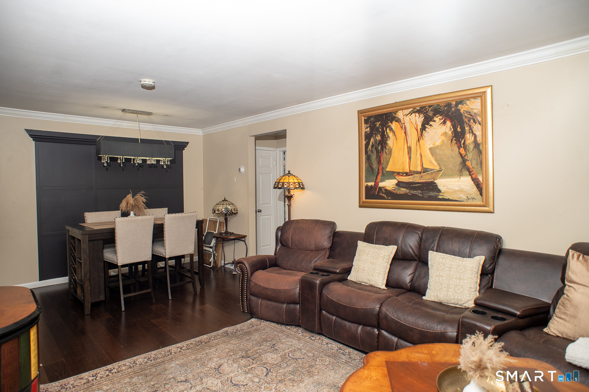 333 Vincellette Street 8