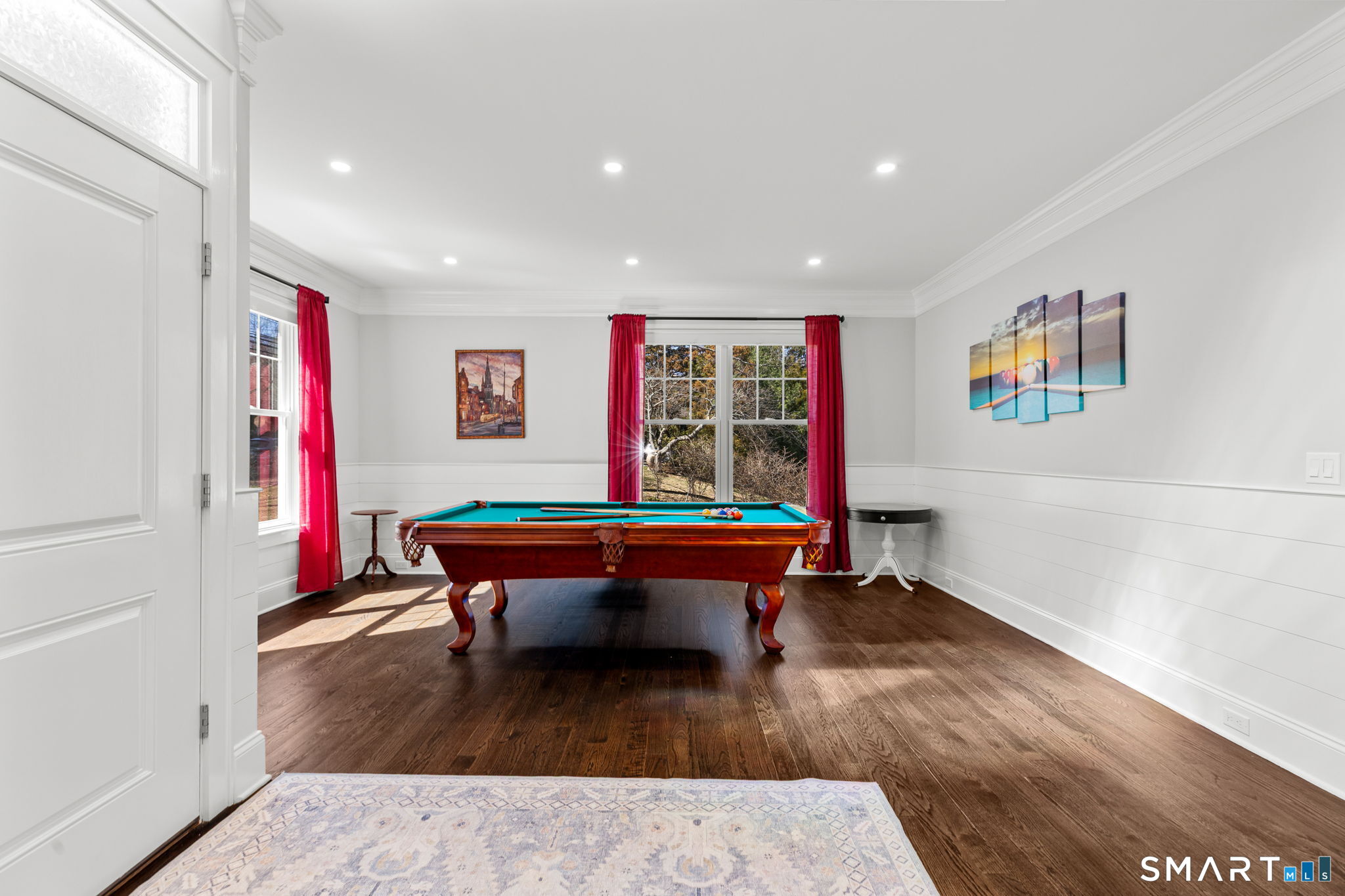 116 Silvermine Avenue