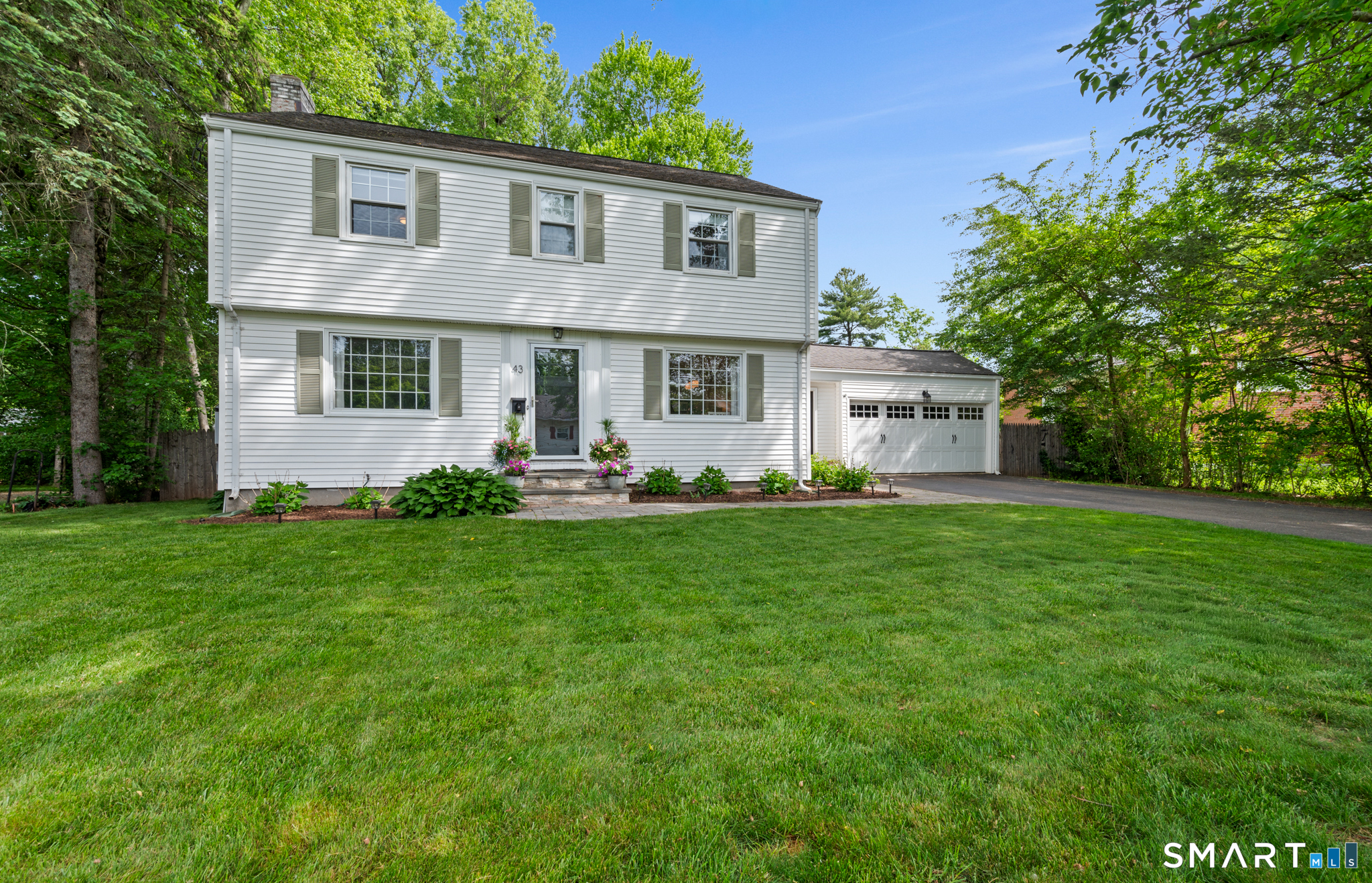 43 Crabapple Road