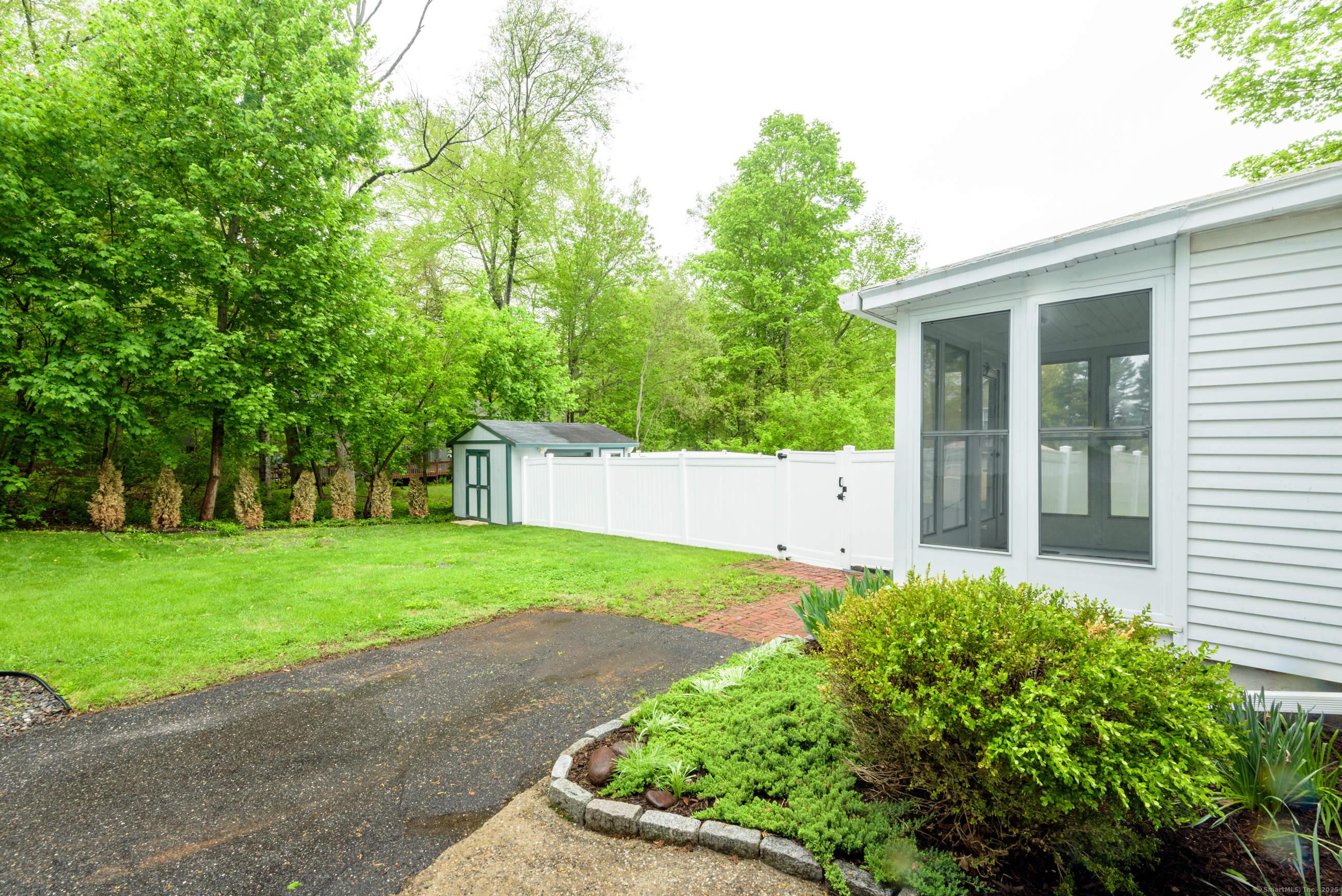 154 Highland Street, Manchester, Connecticut image 9