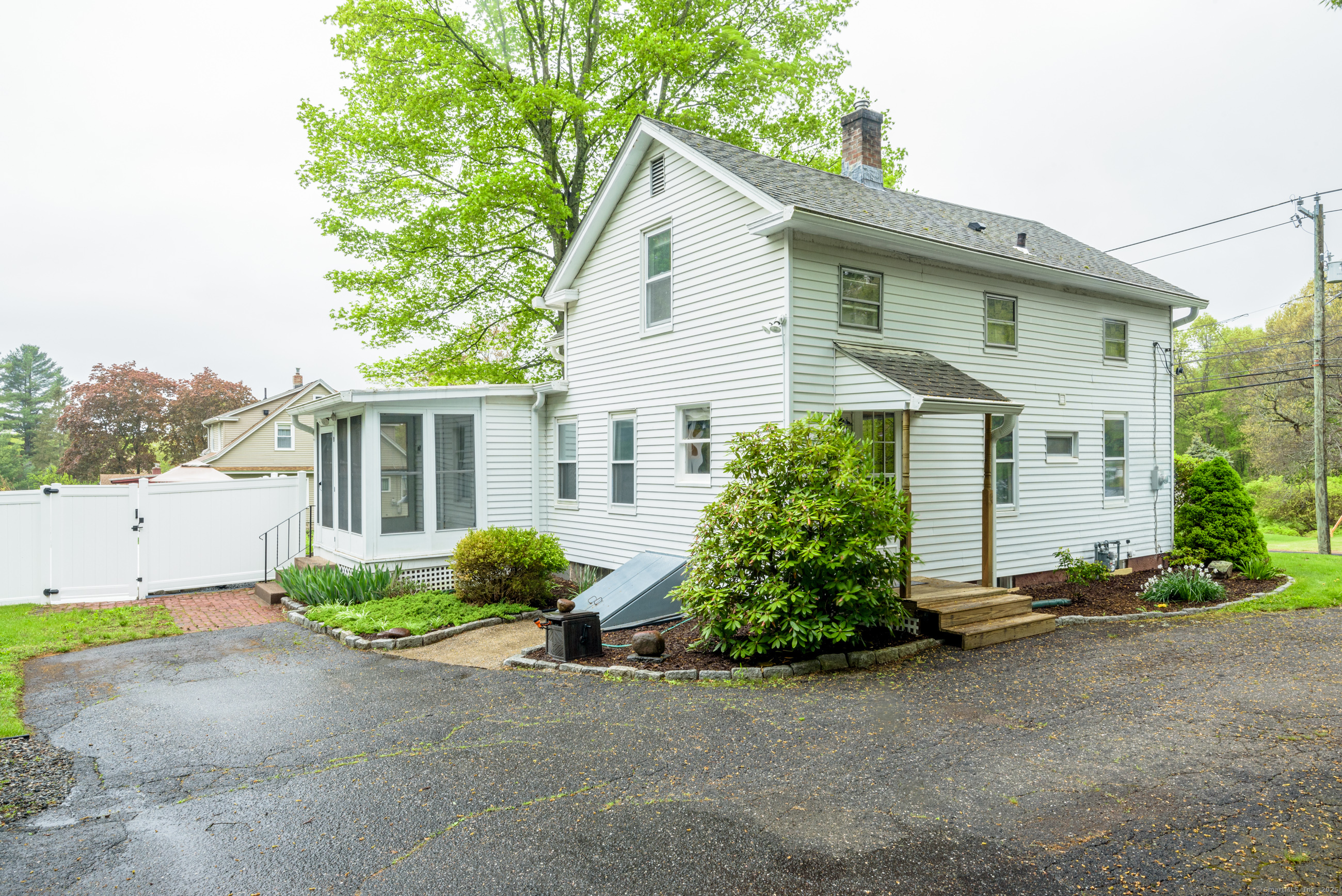 154 Highland Street, Manchester, Connecticut image 2