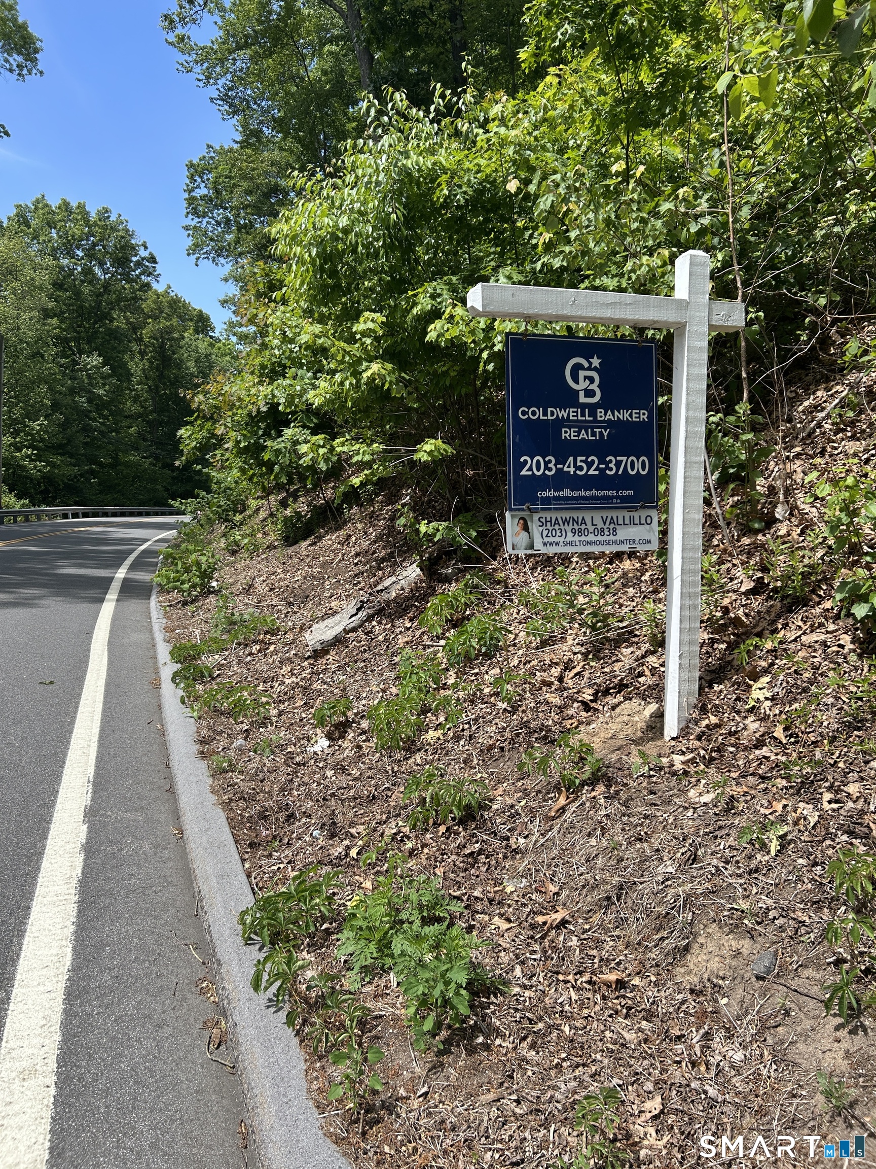 211 Lasky Road
