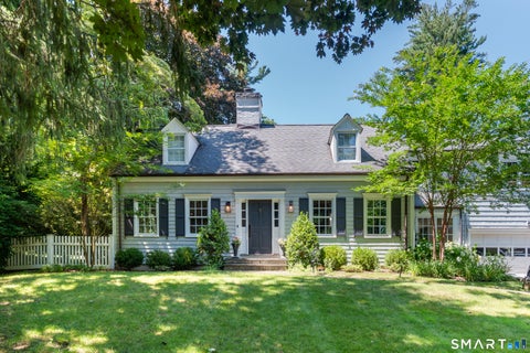 Photo of 17 Richmond Drive, Darien, CT 06820 (MLS # 24190296)