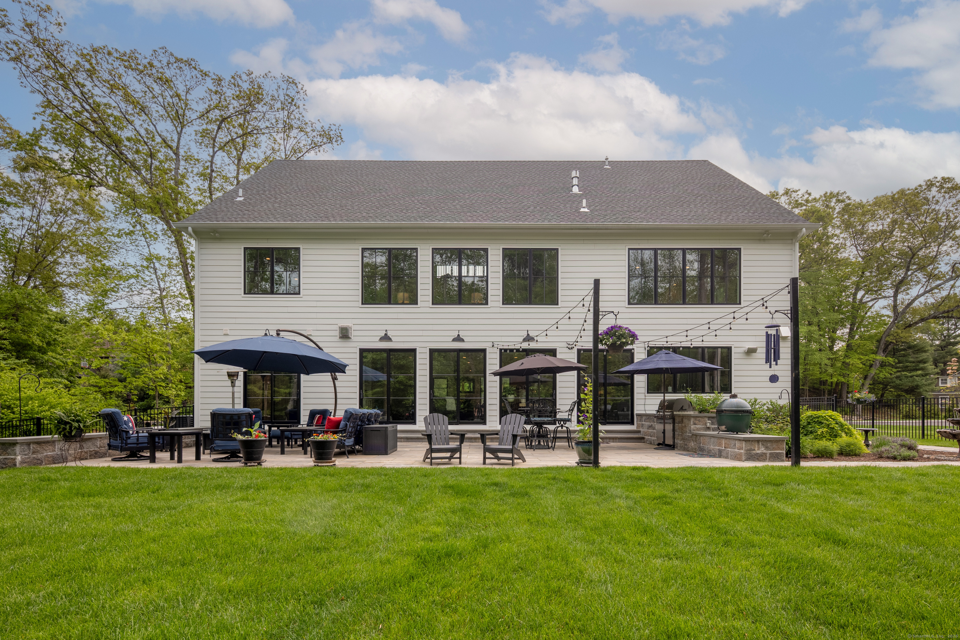 284 Ingleside Drive