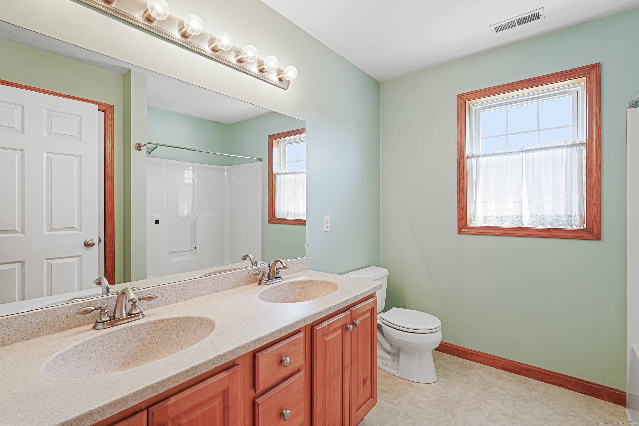 433 E Thompson Road, Thompson, Connecticut image 29