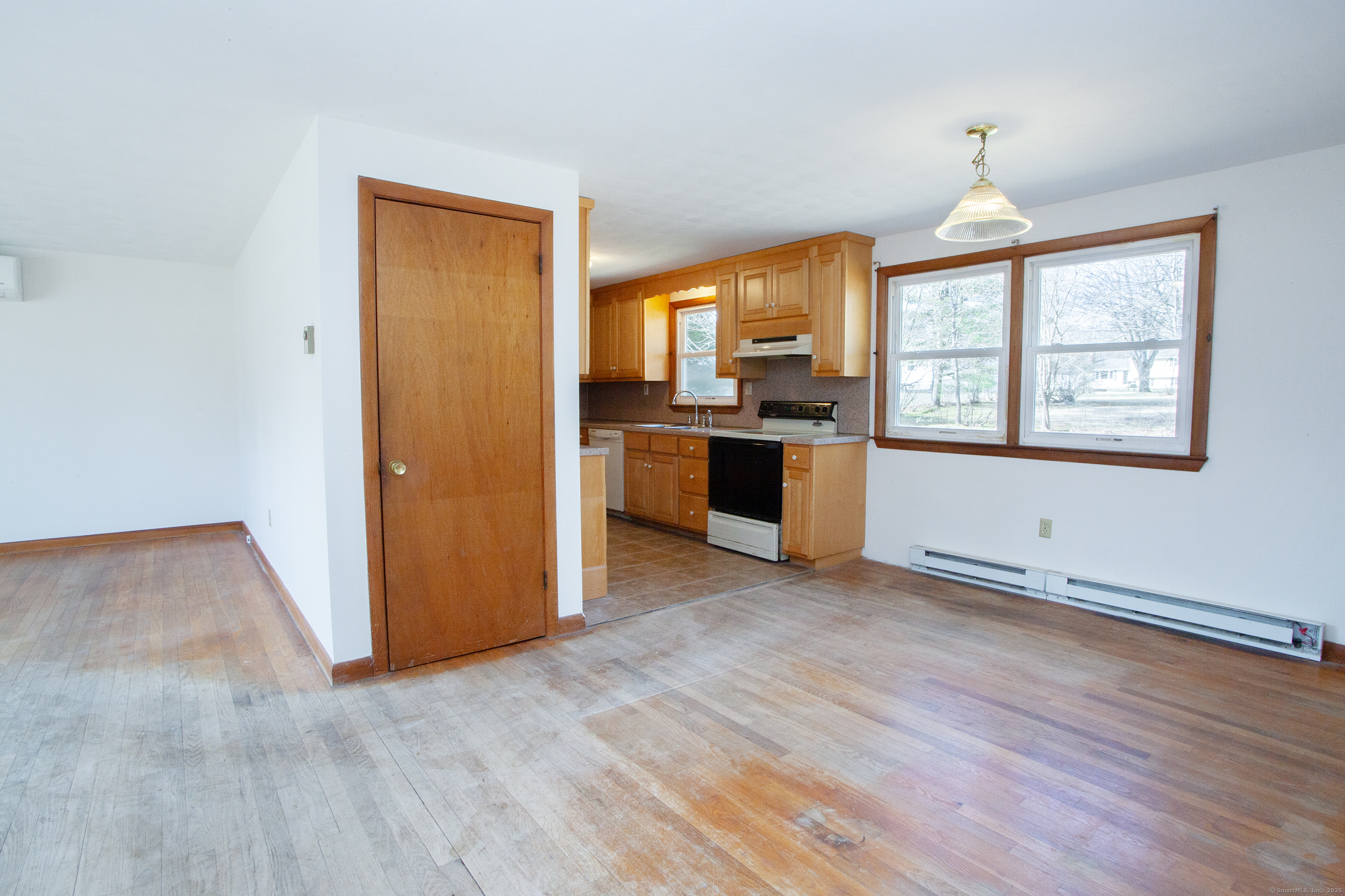 15 Robin Road, Burlington, Connecticut image 8