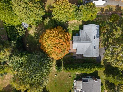 Tiny photo for 14 Irvingdell Place, East Lyme, CT 06333 (MLS # 24133261)