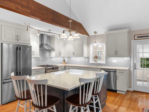 Tiny photo for 14 Irvingdell Place, East Lyme, CT 06333 (MLS # 24133261)