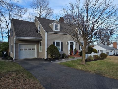 15 Ezra Road Danbury CT 06811