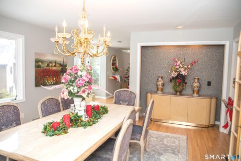 Tiny photo for 10 Ironwood Lane #10, West Hartford, CT 06117 (MLS # 24152955)