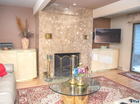 Tiny photo for 10 Ironwood Lane #10, West Hartford, CT 06117 (MLS # 24152955)