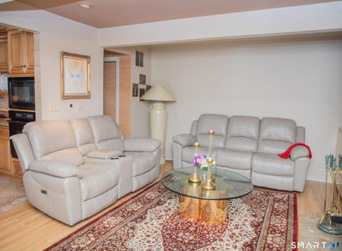 Tiny photo for 10 Ironwood Lane #10, West Hartford, CT 06117 (MLS # 24152955)