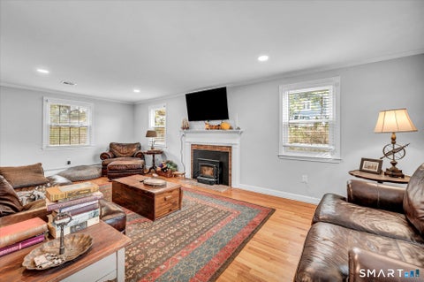 Tiny photo for 5 Clifdon Drive, Simsbury, CT 06070 (MLS # 24217939)