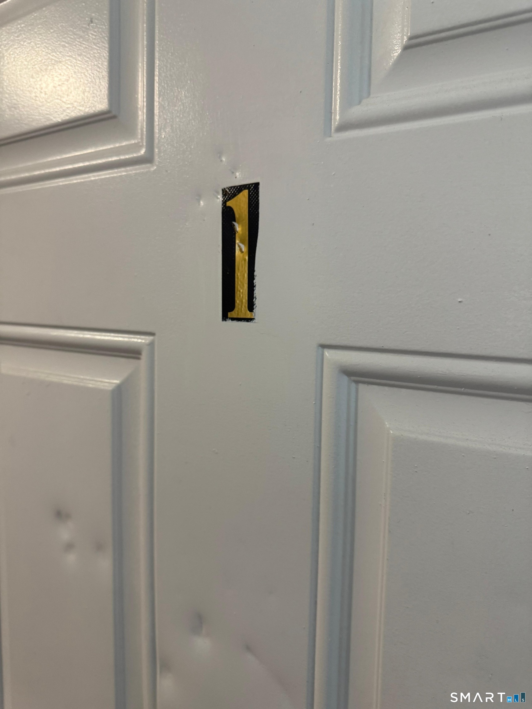 86 Pequonnock Street 1