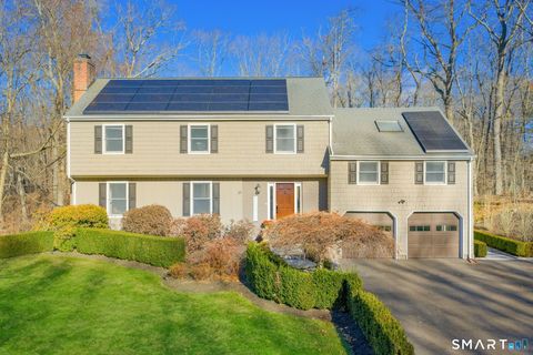 39 Tannery Lane South Weston CT 06883