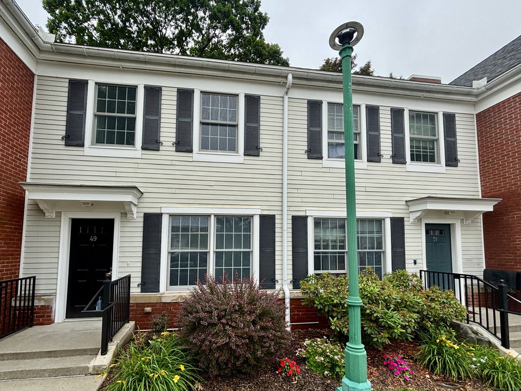 Photo of 54 Fairgate Drive, Stamford, CT 06902 (MLS # 24162005)