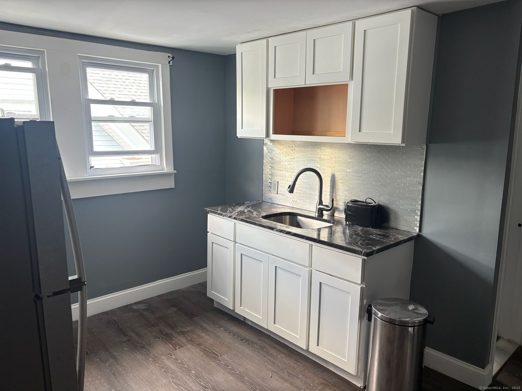 319 Sherman Avenue 3rd fl -Front