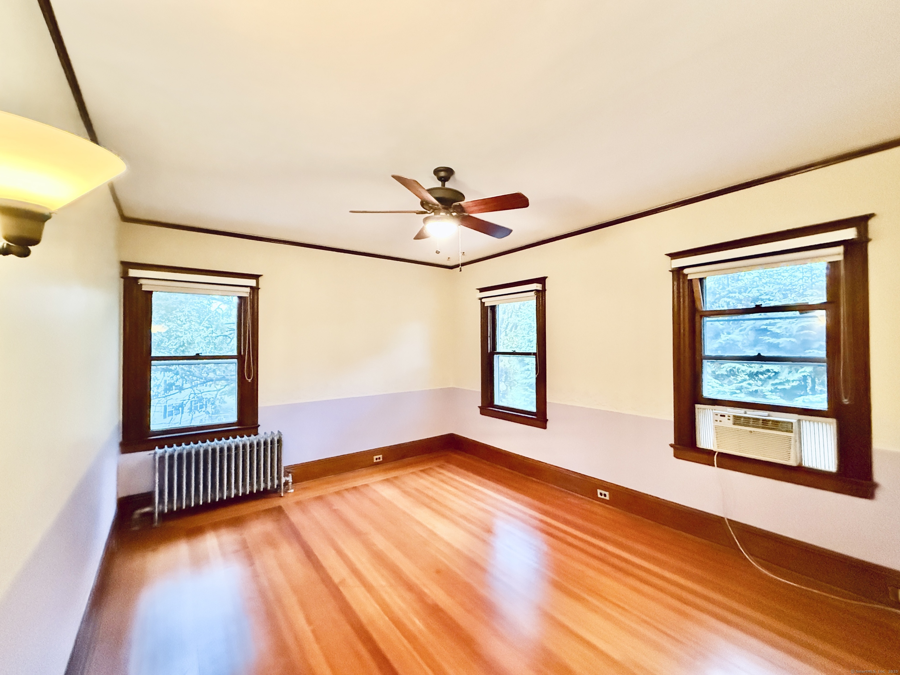 Stamford, Connecticut 06902, United States, 5 Bedrooms Bedrooms, ,3 BathroomsBathrooms,Residential,Coming Soon,227627