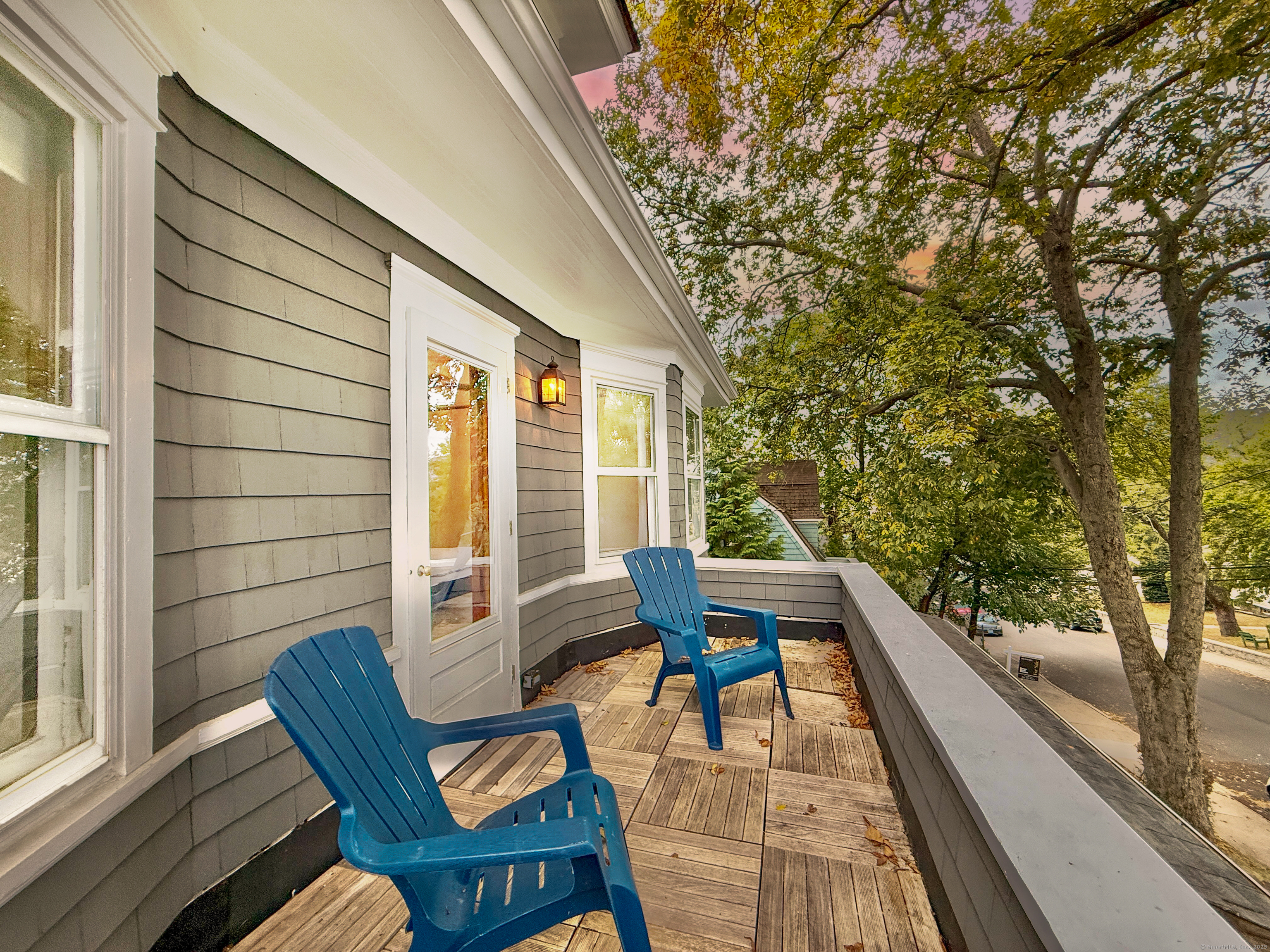 Stamford, Connecticut 06902, United States, 5 Bedrooms Bedrooms, ,3 BathroomsBathrooms,Residential,Coming Soon,227627