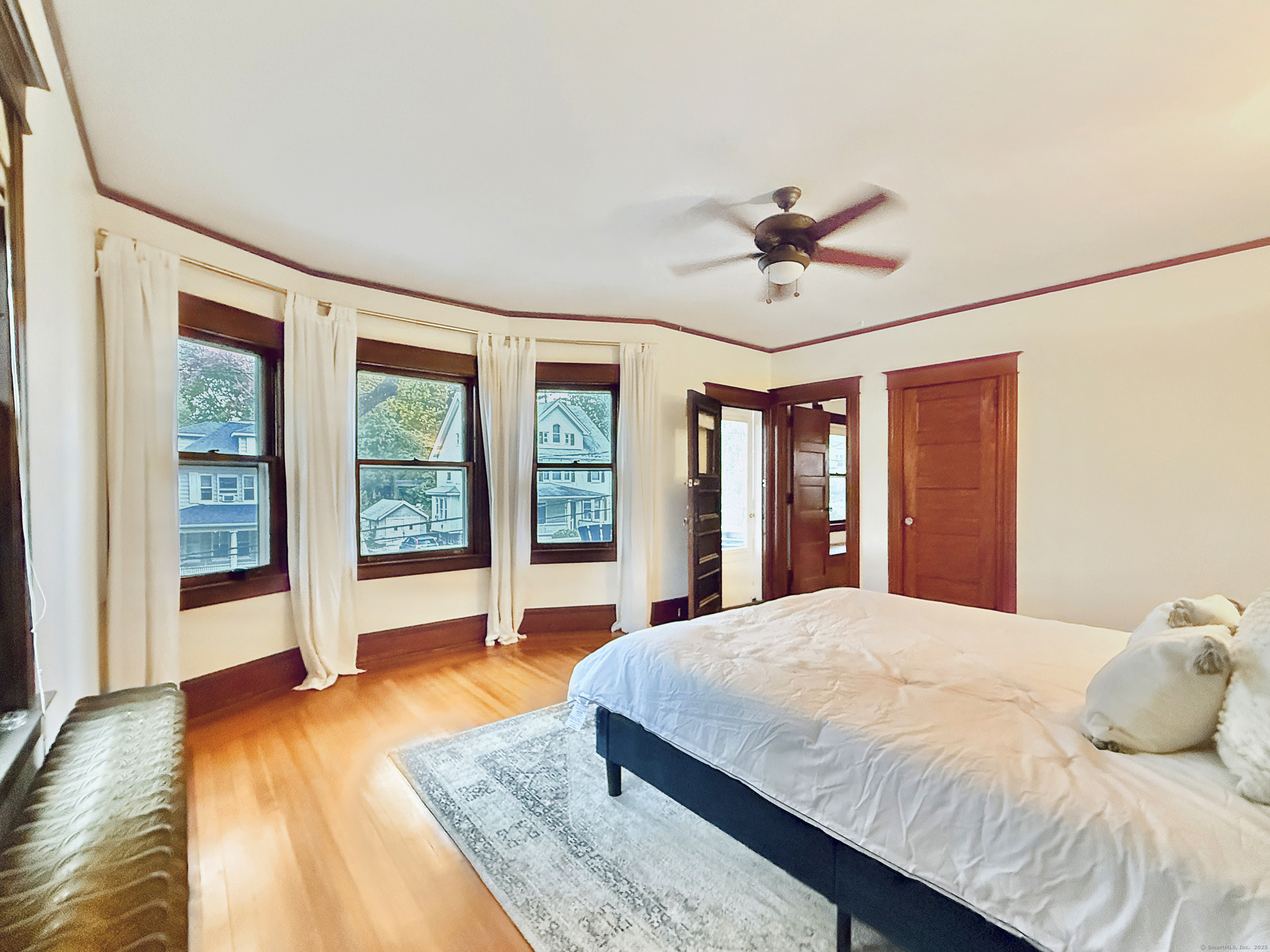 Stamford, Connecticut 06902, United States, 5 Bedrooms Bedrooms, ,3 BathroomsBathrooms,Residential,Coming Soon,227627