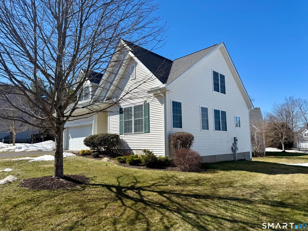 Photo of 135 Logging Trail Road #135, Danbury, CT 06811 (MLS # 24159216)