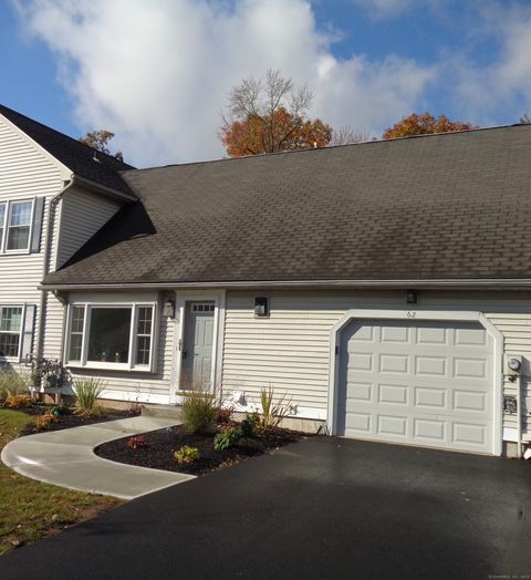 Photo of 62 Deer Run Trail, Manchester, CT 06042 (MLS # 24135323)