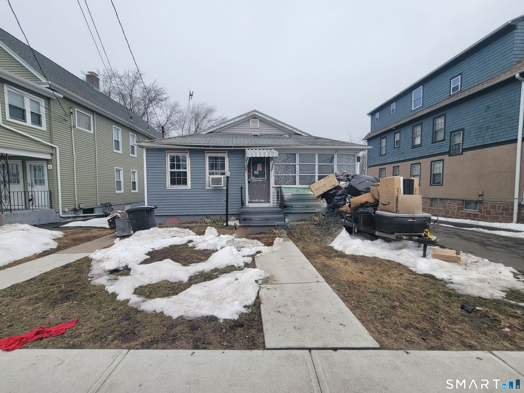 Photo of 611 Main Street, East Haven, CT 06512 (MLS # 24155649)