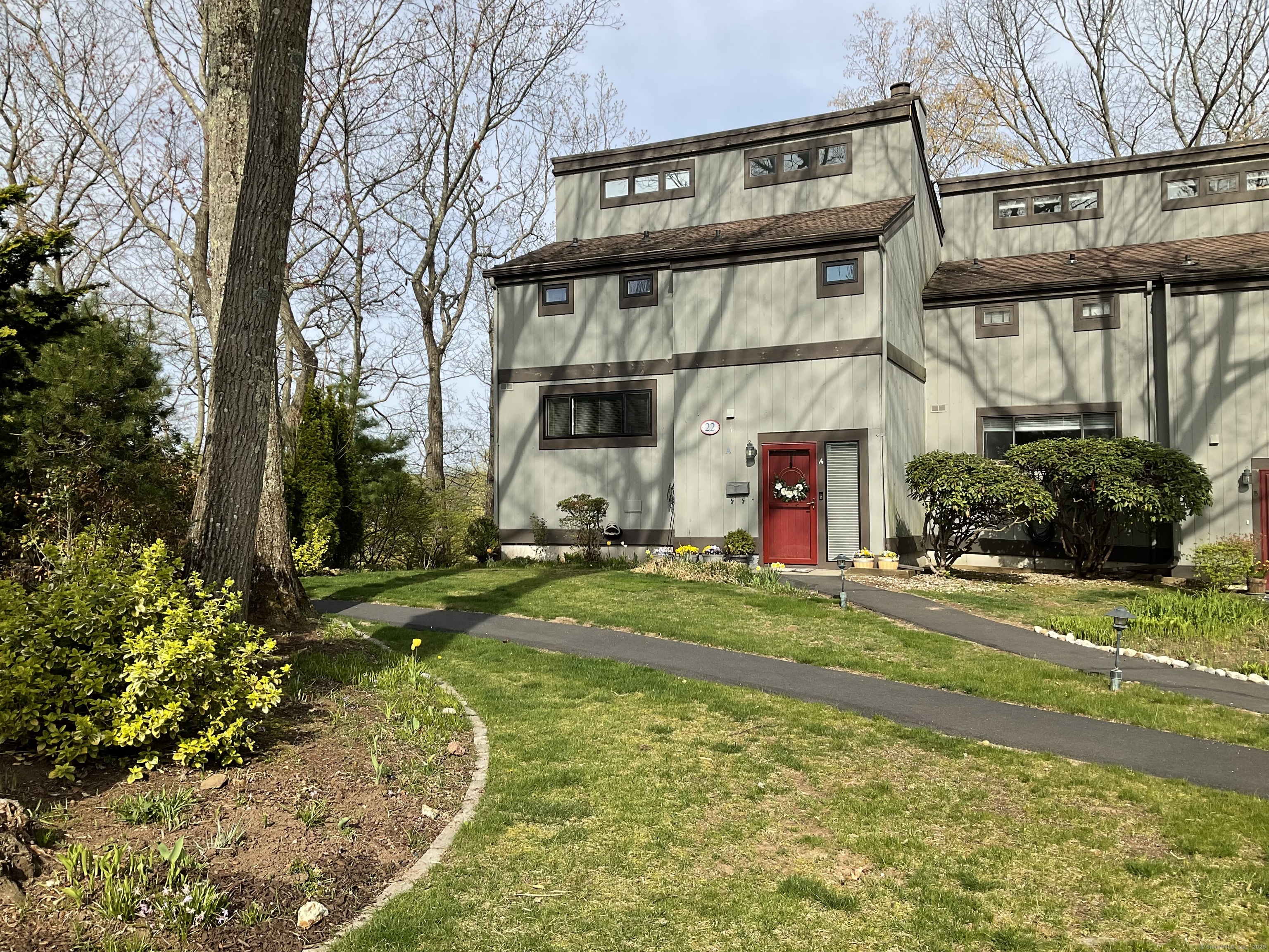 Property for Sale at Harbour Village A, Branford, Connecticut - Bedrooms: 2 
Bathrooms: 3 
Rooms: 4  - $414,900
