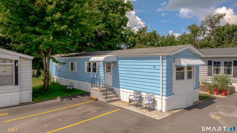 Mobile Home For Sale - 14 Laurel View Park<br/> Wallingford, CT 06492