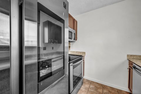 Tiny photo for 151 Shelter Rock Road #87, Danbury, CT 06810 (MLS # 24127796)
