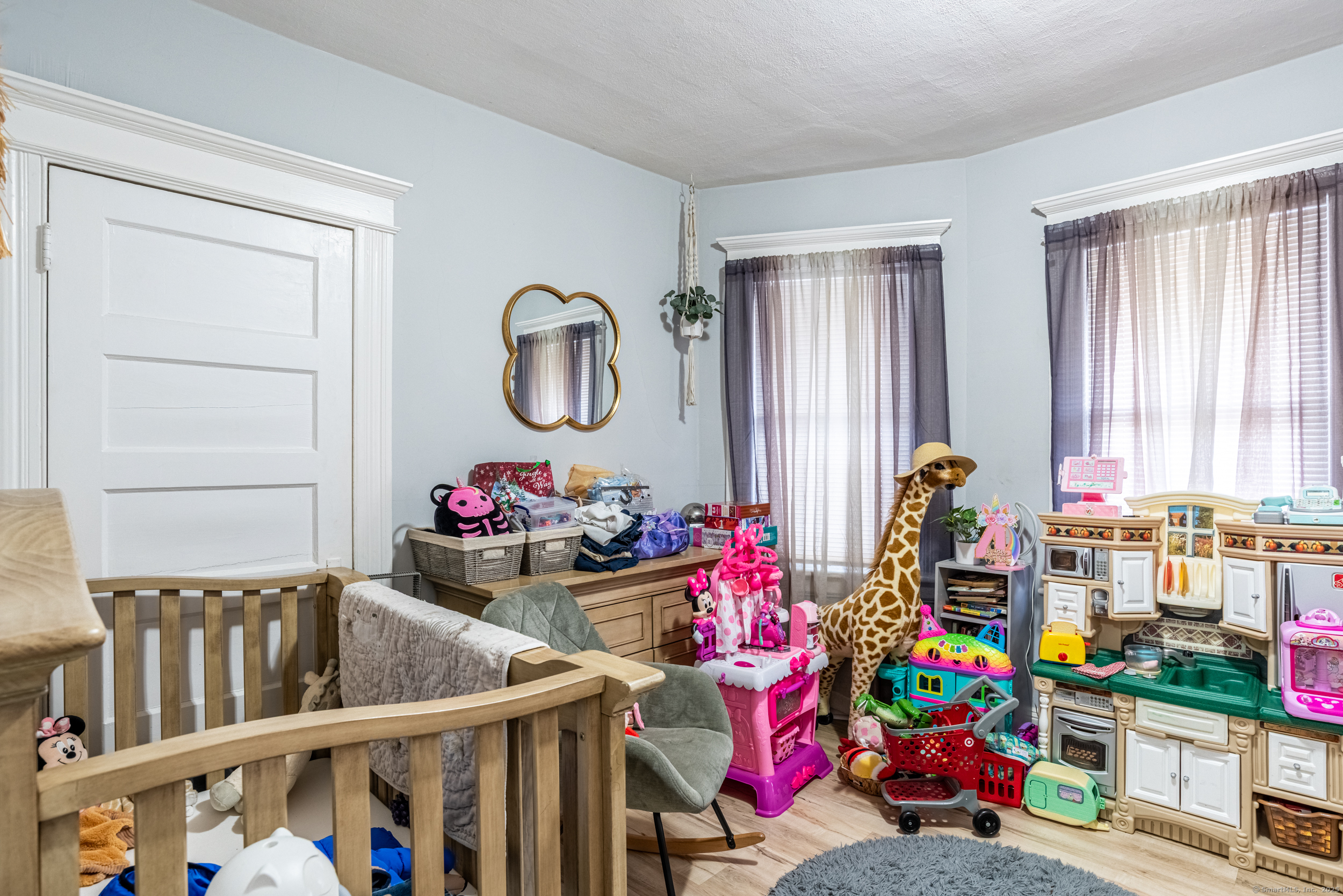 Bridgeport, Connecticut 06606, United States, 4 Bedrooms Bedrooms, ,2 BathroomsBathrooms,Residential,Active,84218