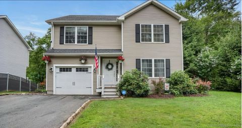 6 Pochong Trail Shelton CT 06484