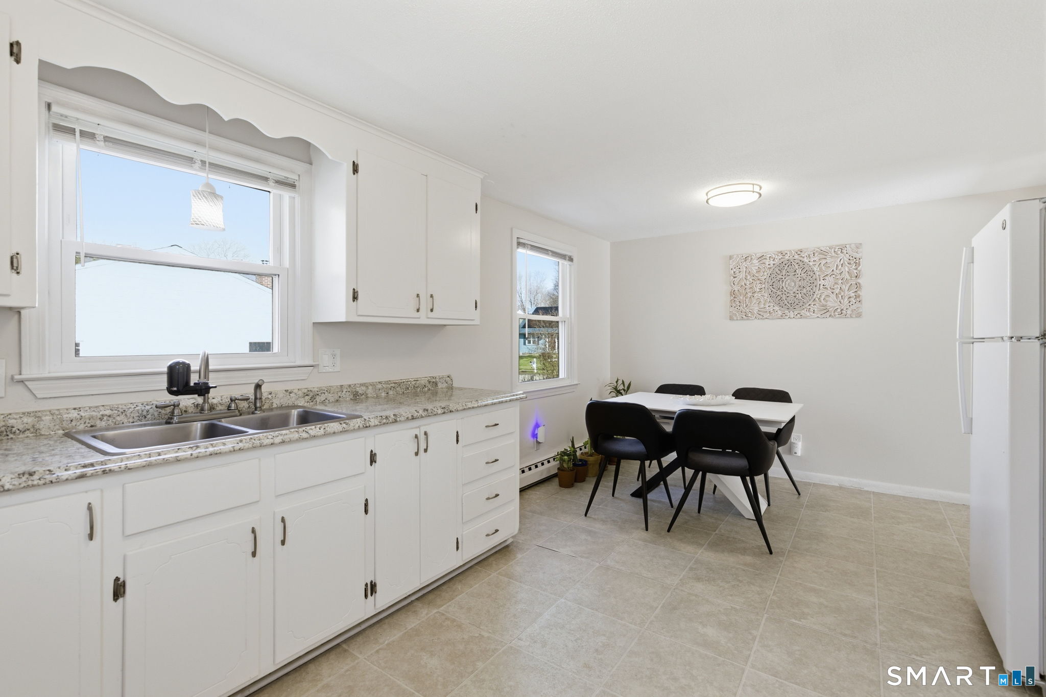 17 Pioneer Drive
