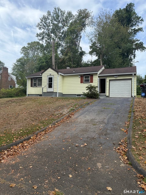 Photo of 28 Entrance Road, Milford, CT 06460 (MLS # 24217788)