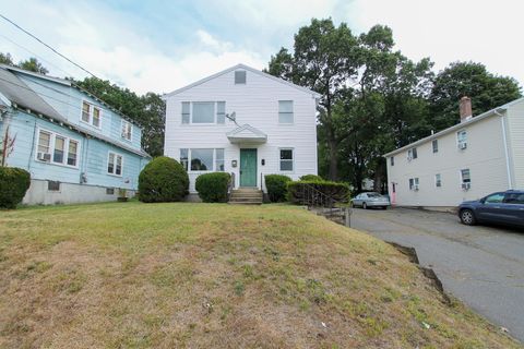 Photo of 17 Pinehurst Avenue #2nd Floor, New Britain, CT 06053 (MLS # 24121171)