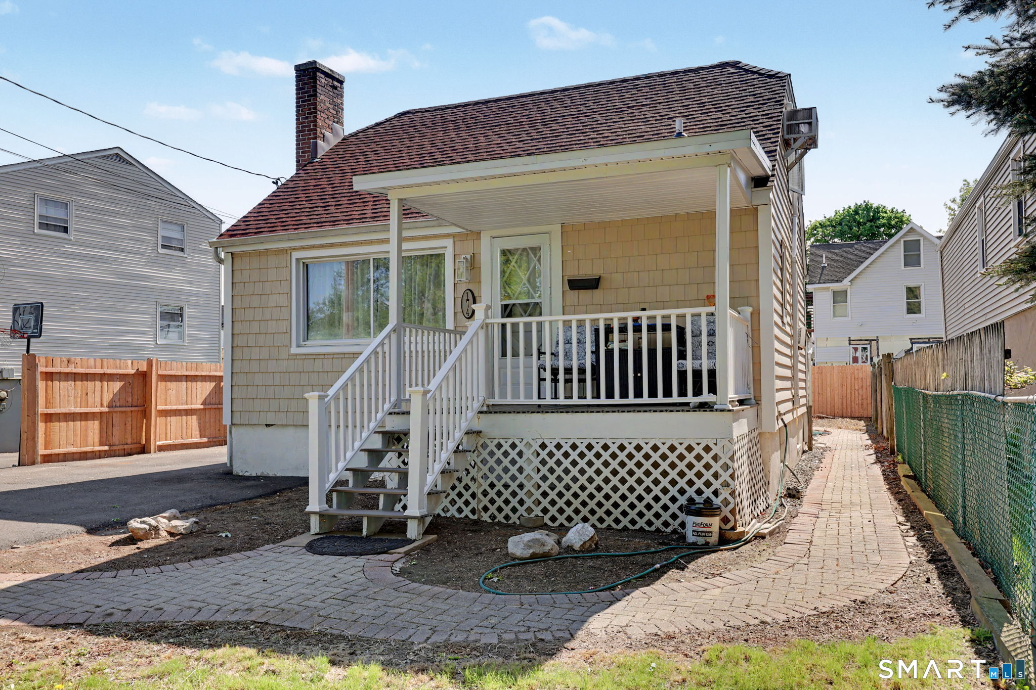 174 Woodward Avenue